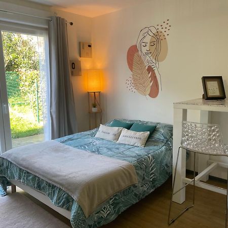 Apartamento Le Jardin De Broceliande Ploërmel Exterior foto
