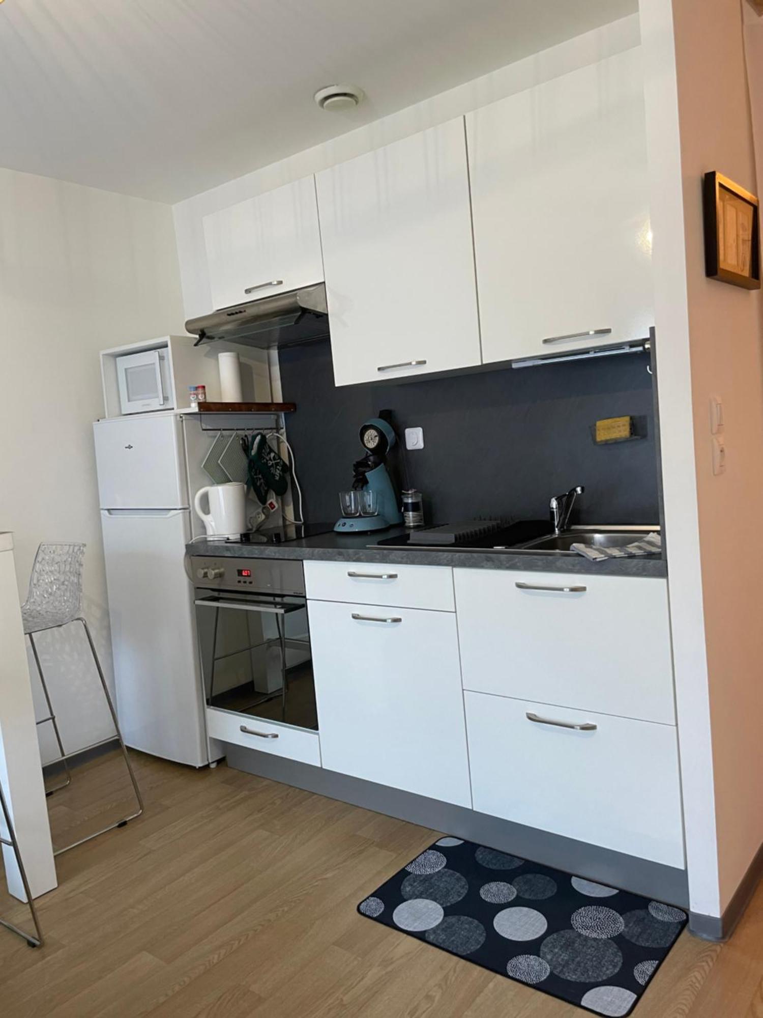 Apartamento Le Jardin De Broceliande Ploërmel Exterior foto